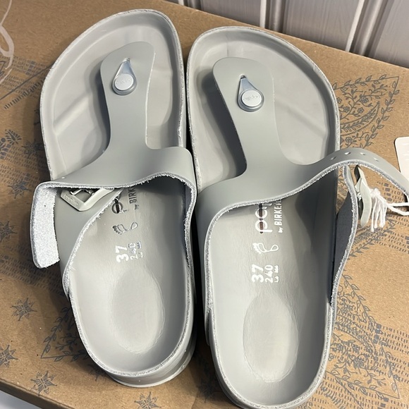 Birkenstock Gizeh Exquisite Platform Sandals Size 6 NWT - Picture 13 of 14